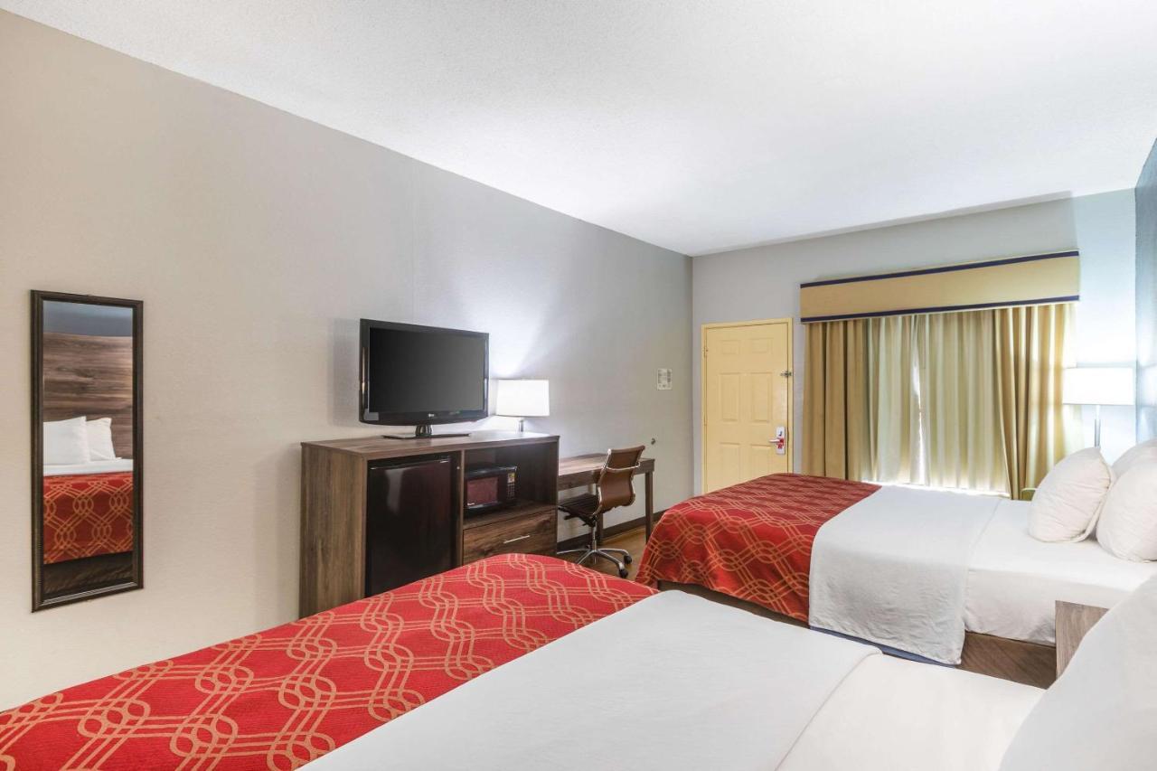 Royal Palms Inn Stockbridge Εξωτερικό φωτογραφία