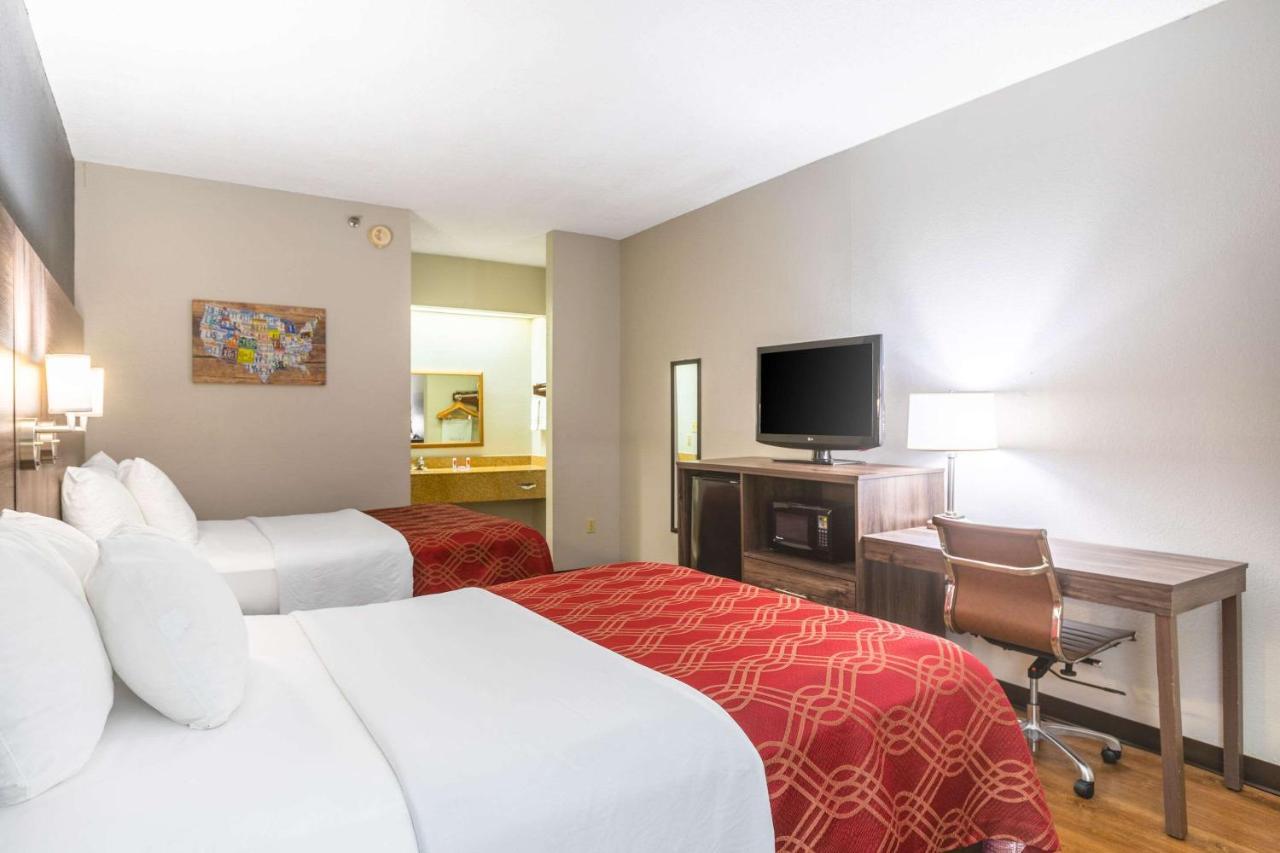 Royal Palms Inn Stockbridge Εξωτερικό φωτογραφία