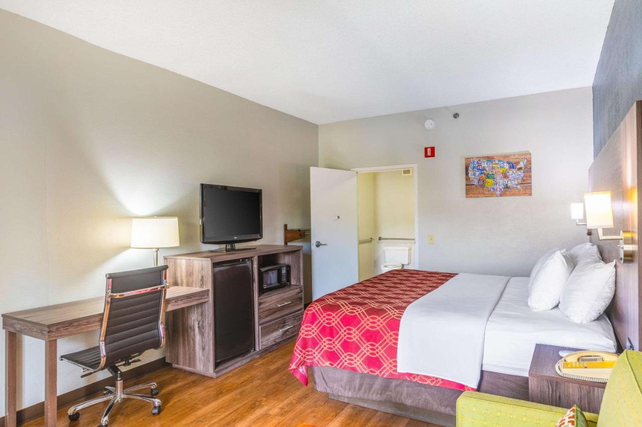 Royal Palms Inn Stockbridge Εξωτερικό φωτογραφία